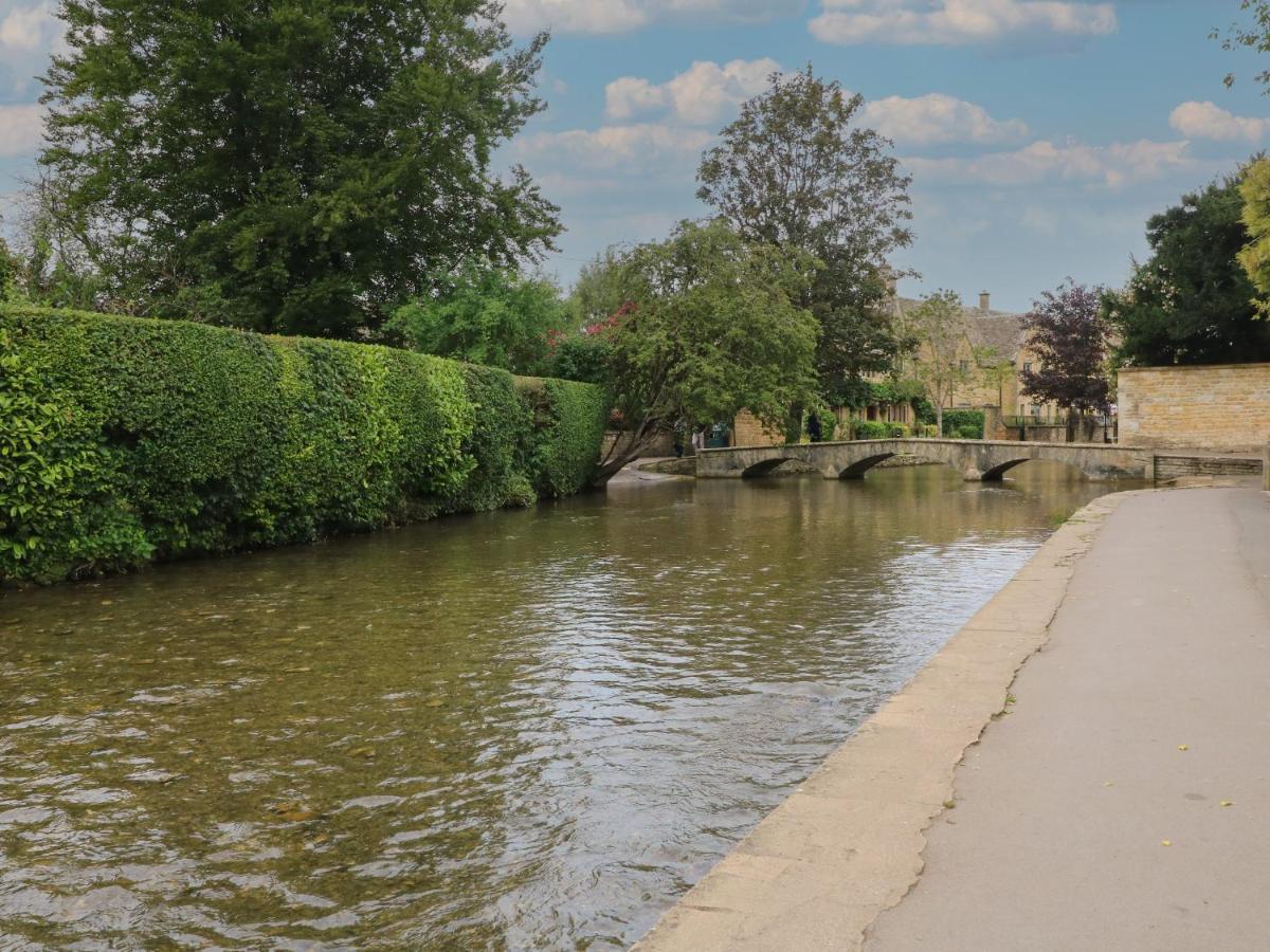 Tuesday Cottage Bourton-on-the-Water Extérieur photo