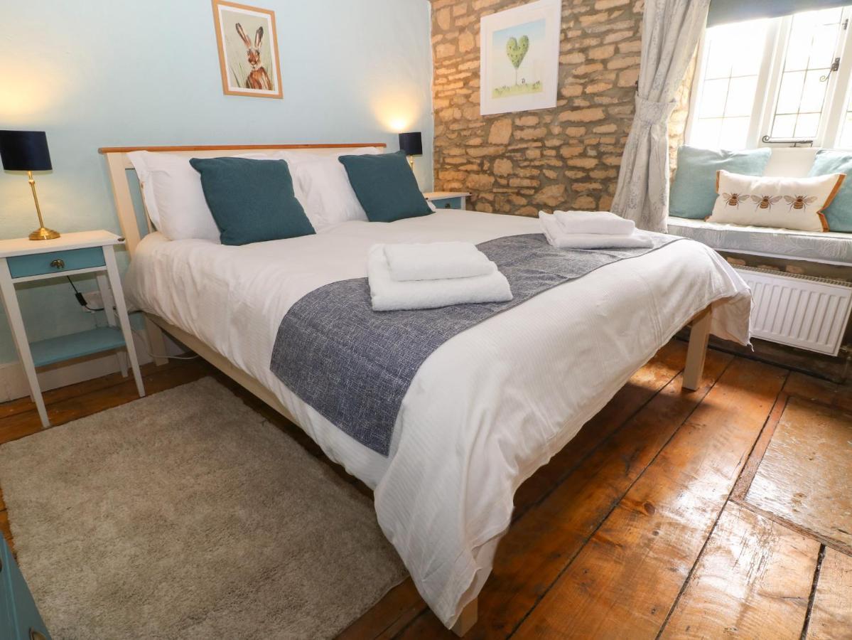 Tuesday Cottage Bourton-on-the-Water Extérieur photo
