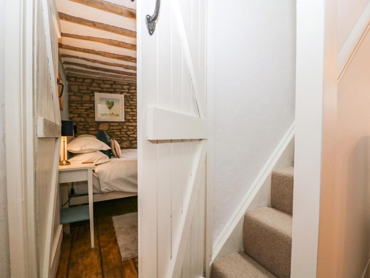 Tuesday Cottage Bourton-on-the-Water Extérieur photo